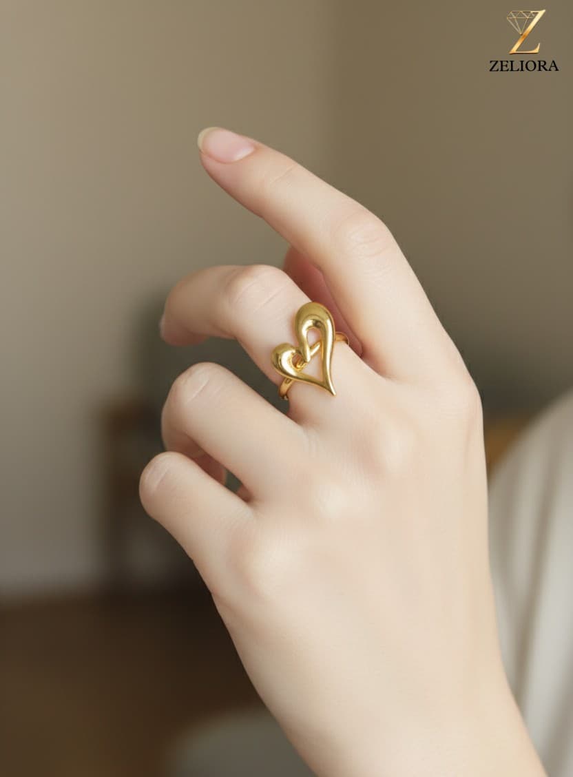 Link Charm Ring - Image 1
