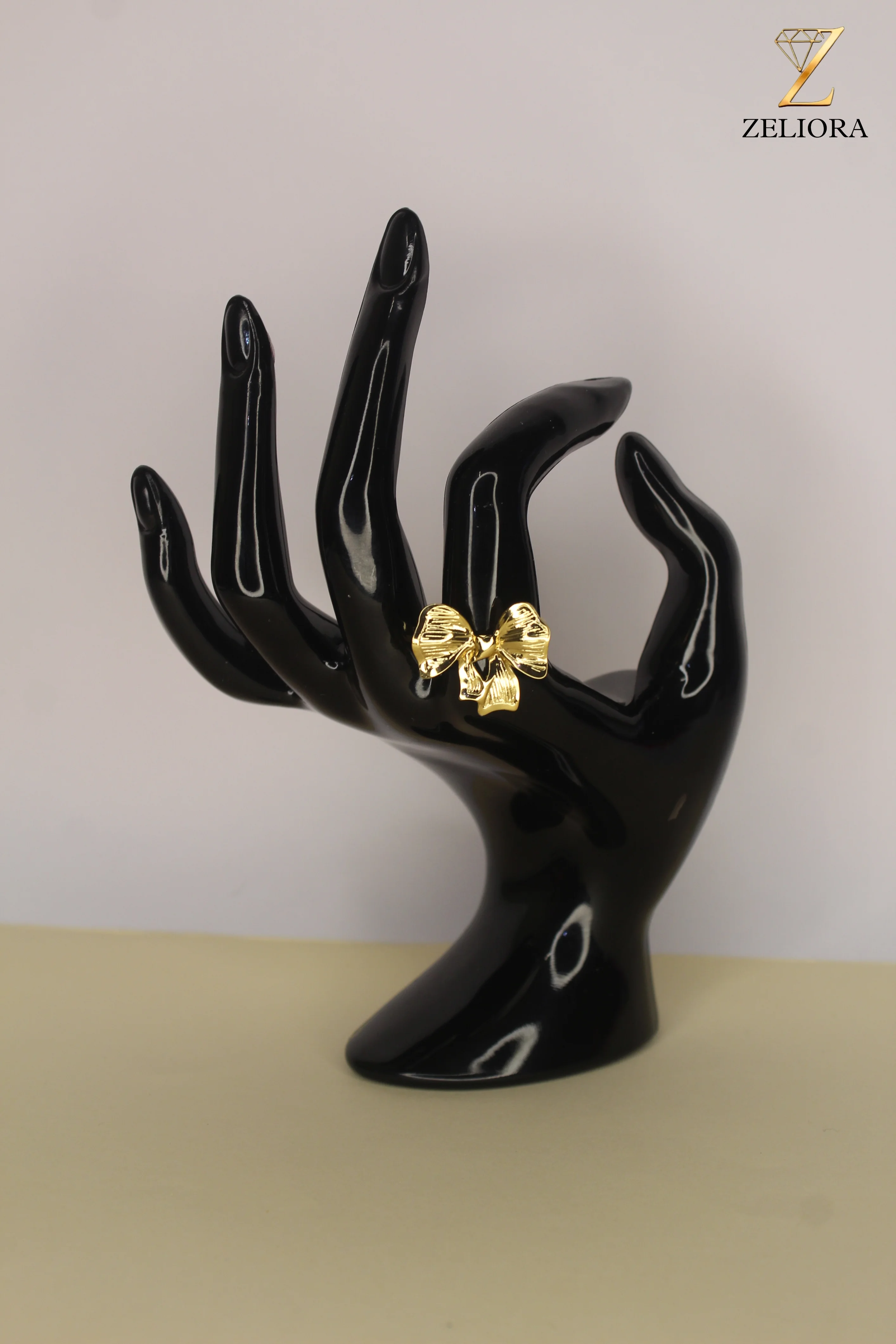 Bow Heart Ring - Image 1