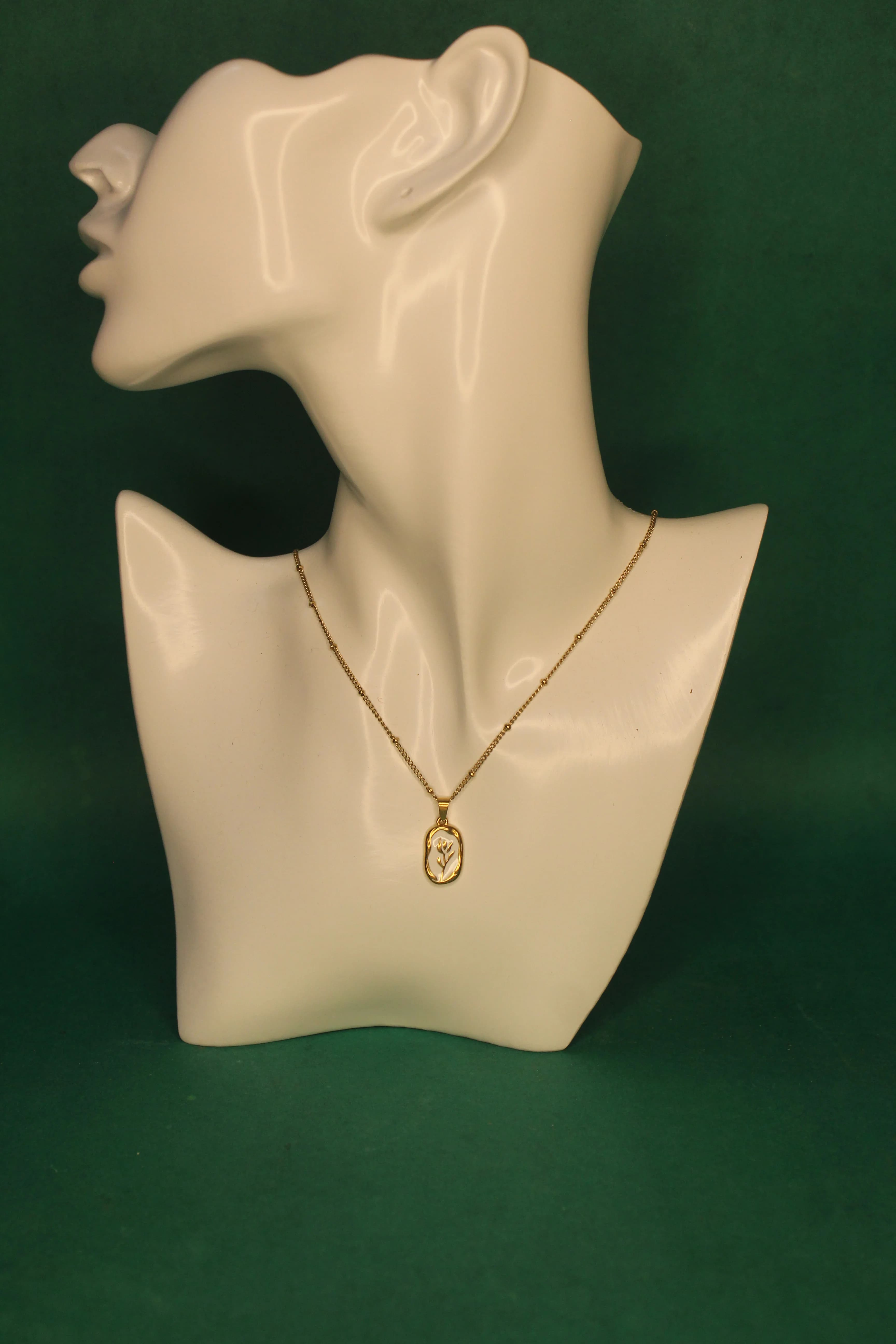 Leaf Necklace - Image 1